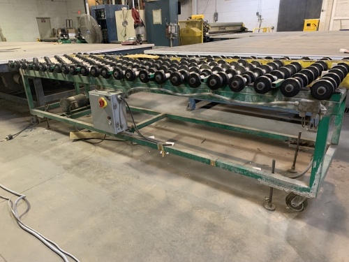 POWER ROLLER CONVEYOR WITH CONTROL. 107&rdquo; L x 40&rdquo; W 3&rsquo; FT HEIGHT