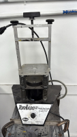 BLAIR TORNADO II PORTABLE PAINT SHAKER WITH TABLE - 2