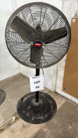 DAYTON 24&rdquo; PEDESTAL FAN