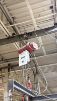 MAN GUARD BUDGIT 1/2&rdquo; TON POWER CHAIN HOIST WITH 13&rsquo; FT SPAN RAIL