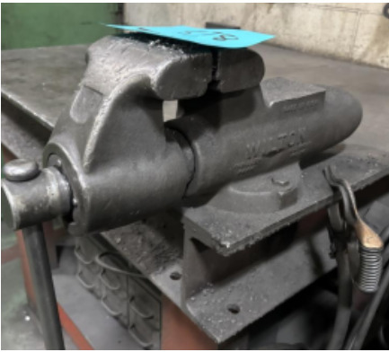 Wilton 8" Bench Vise