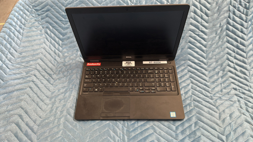 LOT OF (7) DELL PRECISION 3520 LAPTOPS