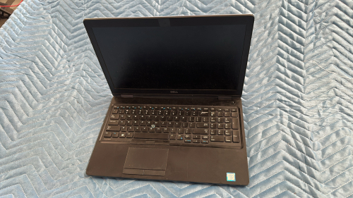 LOT OF (6) DELL PRECISION 3520 LAPTOPS