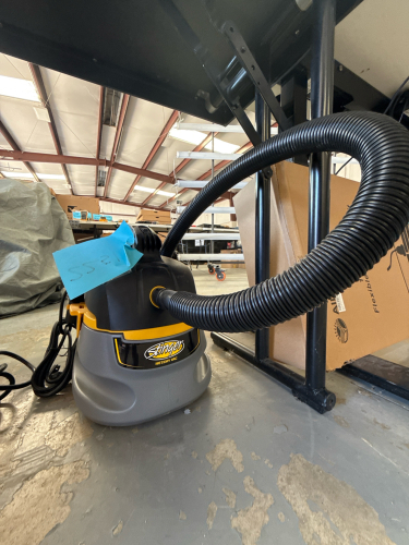 STINGER WET DRY VAC
