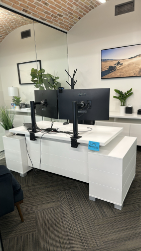 LOT OF ASSTD OFFICE FURNITURE: ADJUSTABLE HEIGHT DESK APPROX: 63&rdquo; x 31&rdquo; WITH (2) SIDE CABINETS, (1) CABINET APPROX: 62&rdquo; x 18&rdquo; x 30&rdquo; WITH OFFICE CHAIR, SIDE CHAIR, AND COAT RACK<br/>(MONITORS NOT INCLUDED)