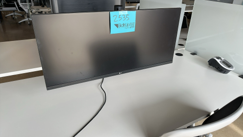 LG 34&rdquo; MONITOR MODEL: 34WN780 WITH ARM BAR