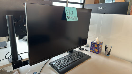 LG 32&rdquo; MONITOR MODEL: 32UN880-B