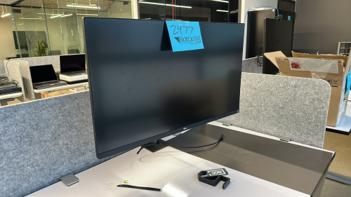 LOT OF (3) LG 32&rdquo; MONITORS MODEL: 32BN88U-B WITH ARM BARS