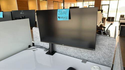 LG 32&rdquo; MONITOR MODEL: 32UN880-B