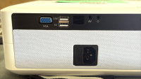 Yankyo Performance V630W Projector and Case - 3