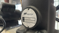 INGERSOLL RAND AIR COMPRESSOR MODEL: SS5L5 - 4