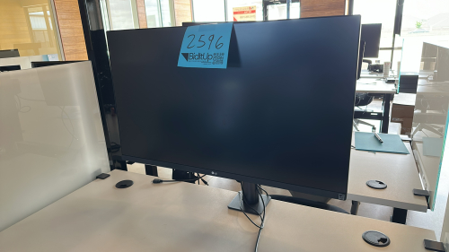 LG 32&rdquo; MONITOR MODEL: 32UN880-B