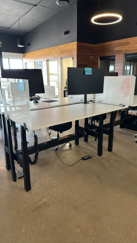 LOT OF (4) ADJUSTABLE HEIGHT DESKS APPROX: 72 x 30&rdquo;