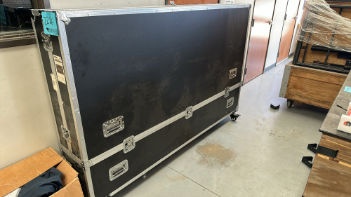 MOBILE TRAVEL CASE 82&rdquo; x 14&rdquo;x 54&rdquo;