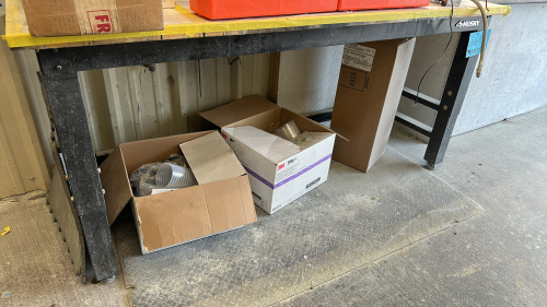 HUSKY WOOD TOP ADJUSTABLE HEIGHT TABLE APPROX:6&rsquo; x 2&rsquo; x 33&rdquo;