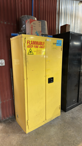 GLOBAL FLAMMABLE CABINET 44 GALLONS MODEL: BM44