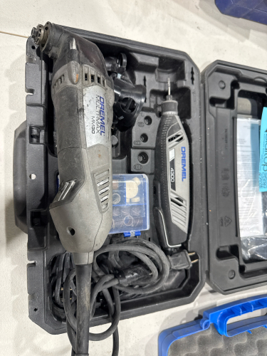 LOT OF (1) DREMEL MULTI MAX MM30 & (1) DREMEL 4300