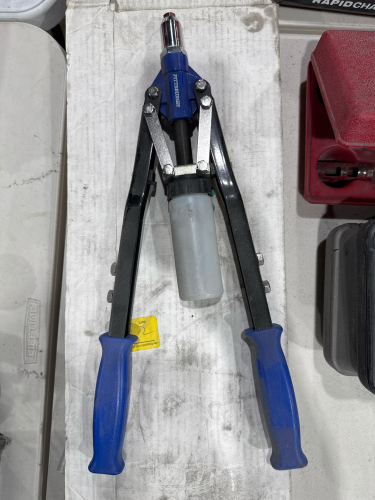 LOT OF (2) ASSTD HAND LEVER RIETERS