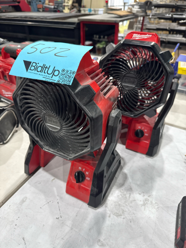LOT OF (2) MILWAUKEE JOBSITE FANS CAT NO: 0886-20