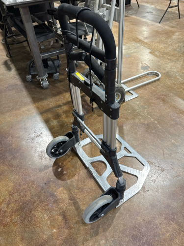 ULINE FOLDING HAND TRUCK MODEL: H-2638