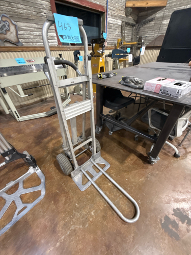 HAND TRUCK