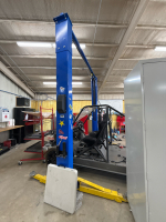 FORWARD LIFT MODEL: I10N400M CAPACITY: 10,000 , SN: NHG17F0047 - 2