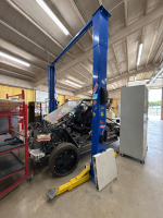 FORWARD LIFT MODEL: I10N400M CAPACITY: 10,000 , SN: NHG17F0047 - 3