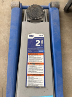 OTC AUTOMOTIVE SERVICE JACK 2 TON MODEL: LDJ2 - 2