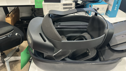 Microsoft HoloLens 2 SmartGlasses