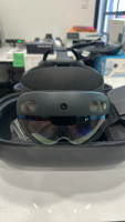Microsoft HoloLens 2 SmartGlasses - 2