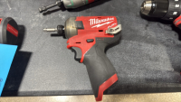 Milwaukee 1/4&rdquo; Hex Impact Driver and 1/4&rdquo; Surge Hex Hydraulic Driver - 2