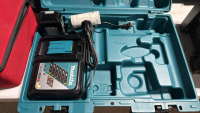 Makita DC18RC Fast Battery Charger and 18V Battery