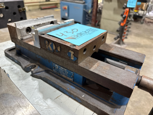 6&rdquo; KURT ANGLOCK VISE MODEL: D675