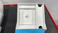 Apple 32GB TV HD #A1625 - 4