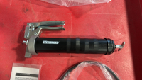Westward Grease Gun - NEW AND UNUSED - 2