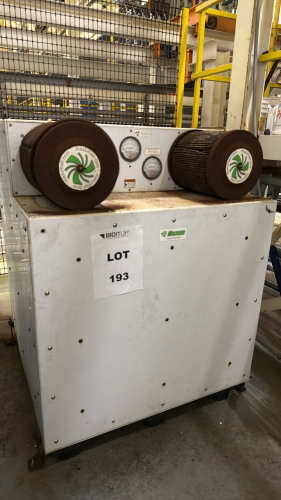 Mazuname-Air Blower with Output Pressure Gauges and Filter Change Monitor (LOCATION: PLANT 5, 48668 Alpha Dr, Wixom, MI 48393)
