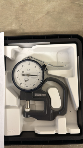 MITUTOYO DIAL THICKNESS GUAGE 7326S
