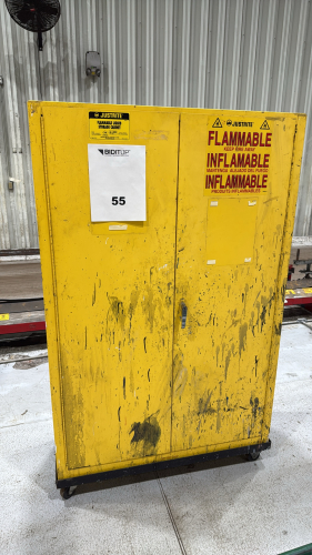 JUSTRITE FLAMMABLE LIQUID STORAGE CABINET 45 GAL 43&rdquo; X 18&rdquo; X 65&rdquo;