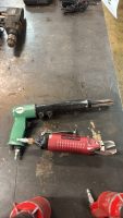 (2) PNEUMATIC RIVIT GUNS, SPEEDAIRE NETTLE GUN AND CUTTER - 2