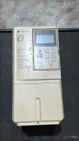 YASKAWA VARISPEEDE7 AC DRIVE MODEL: CIMR-E7U43P7