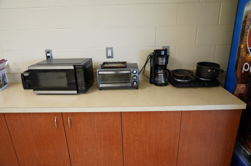 CAFETRIA EQUIPMENT ; TOASTER, (4) MICROWAVE, COFFEE MAKER, HOT PLATES, NEWCO 3 POT COFFEE BREWER, PEPSI COOLER