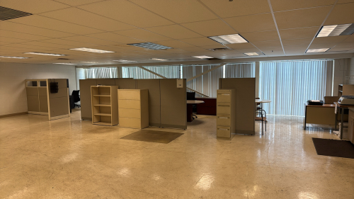 3 SECTION CUBICLES 216&rdquo; W/ 3 OFFICE DESK, CHAIRS AND 1 SECTION CUBICLE W/ OFFICE DESK AND CHAIR