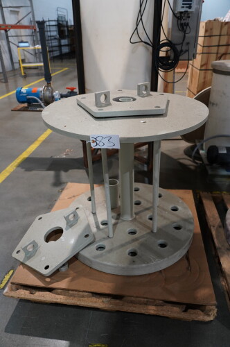 FILTER MOUNT;