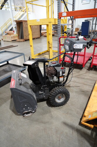 BRIGGS&STRATTON 1024 MD SNOWBLOWER; 208CC, 9.05 , 950 SNOW SERIES