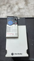 ALLEN BRADLEY POWER FLEX 525 AC DRIVE CAT NO. 25B-D030N104