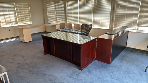 (2) OFFICE DESK W/ 1 OFFICE CHAIR AND (8) SIDE CHAIRS