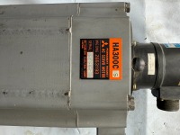 Mitsubishi Servo motor HA300C with encoder - 5