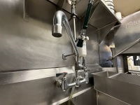 Stainless Steel Sink withGooseneck Spring Pre-Rinse Faucet. - 7