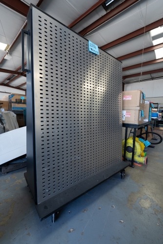 MOBILE METAL PEG BOARD