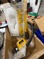 NEWTRY MULTISECTION ULTRATHIN PNEUMATIC JACK MODEL FPY-20D